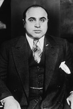 Alphonse "Al" Capone (1899 - 1947) Foto wikipedia